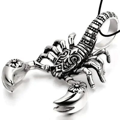 BROOCHITON Necklaces Silver Vintage Silver Plated Scorpion Necklace 
