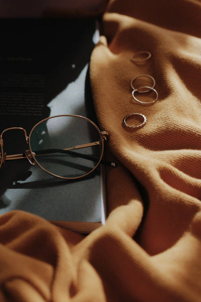 Craft Your Signature Jewelry Style: Mix & Match Tips