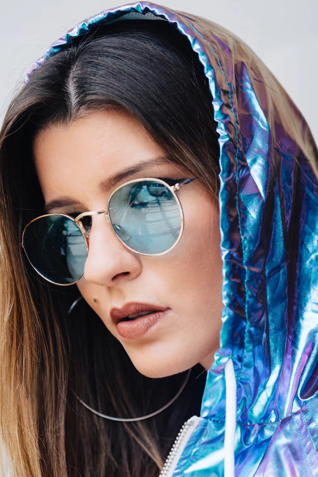 The Art of Wearing Earrings Stylish Tips for Every Face Shape