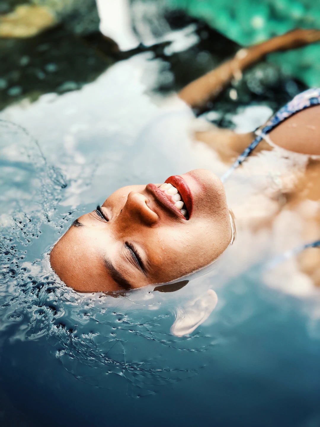 The Best Jewelry Materials for Allergic Skin: Comfort and Style