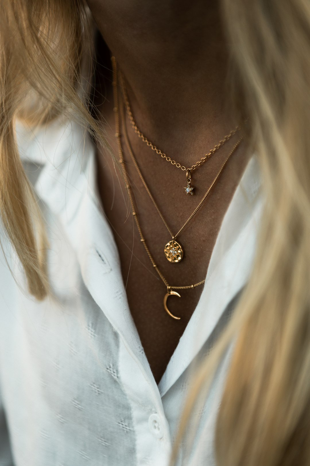 The Psychology of Jewelry: What Your Accessories Say About You