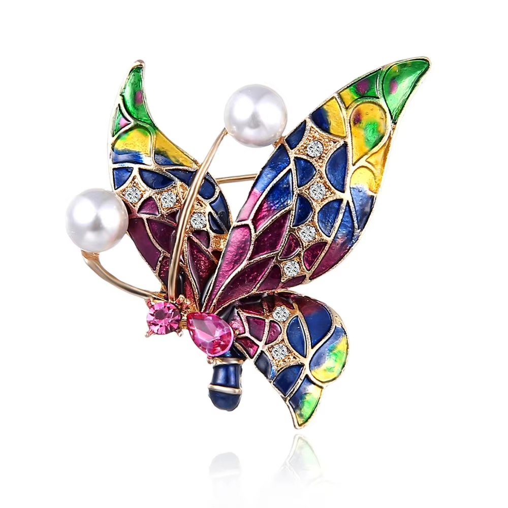 Christmas Bow &amp; Wreath Brooch — Rhinestone Enamel (Festive Styles)