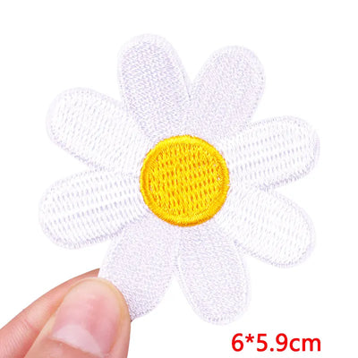🧷 Cute Pink Aesthetic Embroidered Patch – Iron-On Butterfly, Rainbow, Heart, and Flower Designs for Jackets & DIY Clothing