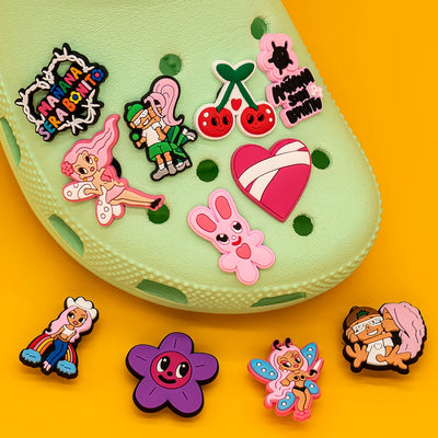 🌈50pcs Karol G Shoe Charms – Mermaids, Hearts, Butterflies & “Mañana Será Bonito” Icons for Clogs