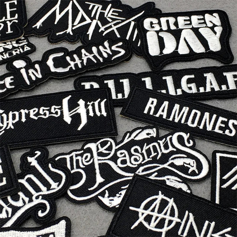 🎸 25pcs Rock Band Patch Pack — Black & White Iron-On