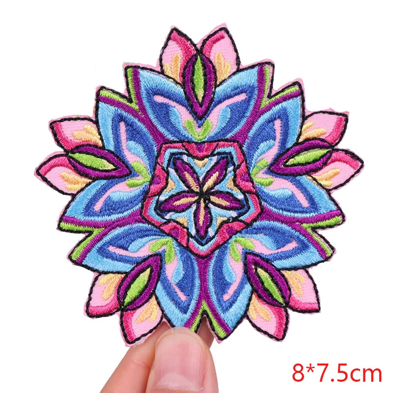 🧷 Bold Quote & Letter Patch — Cartoon Iron-On
