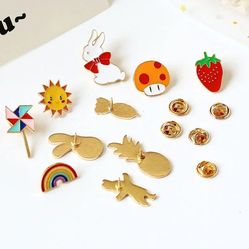 🎁100PCS Random Enamel Pins – Cute Animal, Plant & Cartoon Metal Lapel Badges for Bags & Clothes