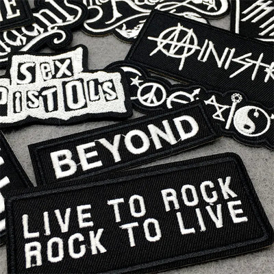 🎸 25pcs Rock Band Patch Pack — Black & White Iron-On
