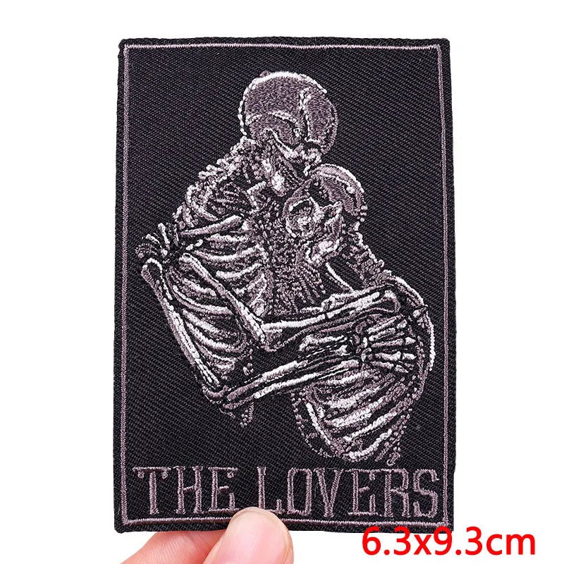 🃏 Tarot Cat Patch — Funny Iron-On Embroidered Badge