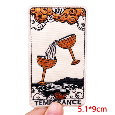 🃏 Tarot Cat Patch — Funny Iron-On Embroidered Badge