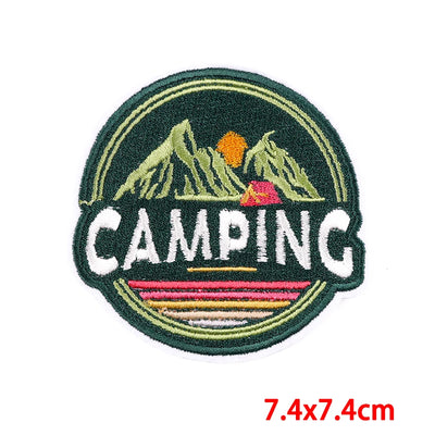 Camping-themed patch with mountains and a tent on a green background, size 7.4x7.4cm.