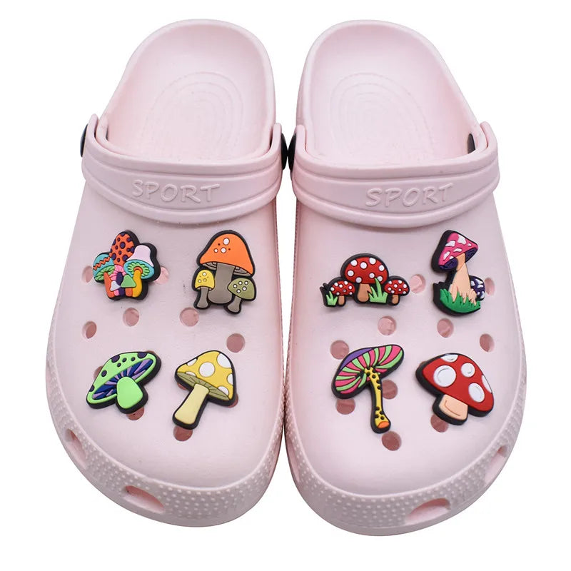 🍄20pcs Mushroom Shoe Charms – Colorful PVC Decorations for Clogs, Sandals & Bubble Slides