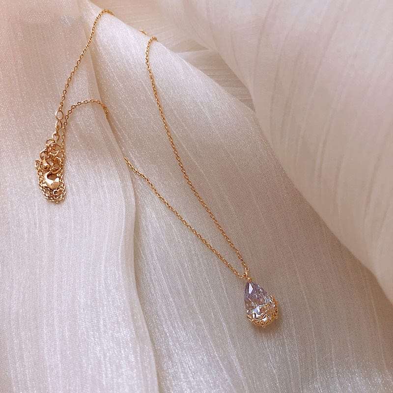 Crystal Water Drop Pendant Necklacet