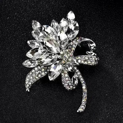BROOCHITON Brooches Flower Shaped Diamond Brooch Pin