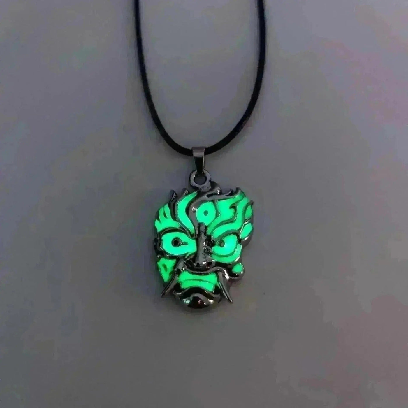 BROOCHITON Necklaces Green light leather rope Men's Luminous Ghost Pendant Necklace
