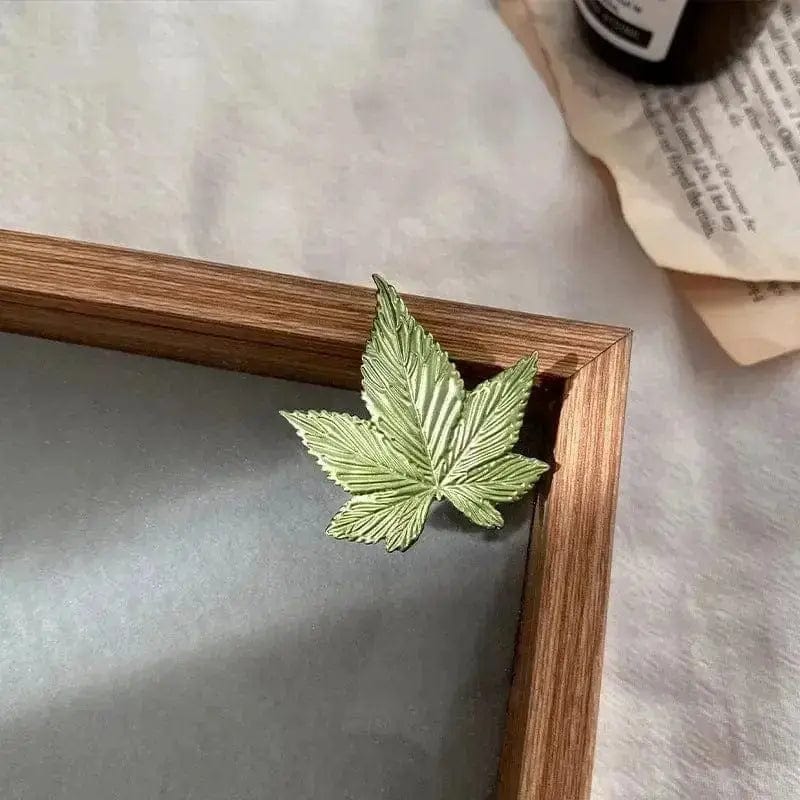BROOCHITON Brooches Green Retro French Leaves Brooch