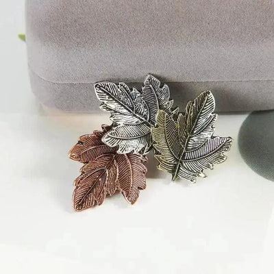 BROOCHITON Brooches Vintage Maple Leaf Brooches Metal Women